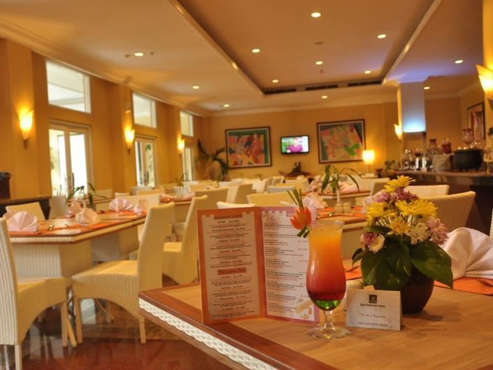 Grand Wahid Hotel Salatiga Extérieur photo