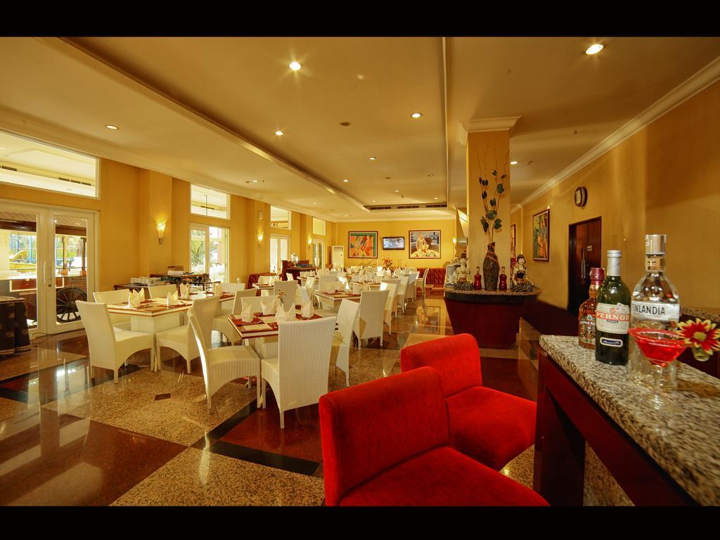 Grand Wahid Hotel Salatiga Extérieur photo