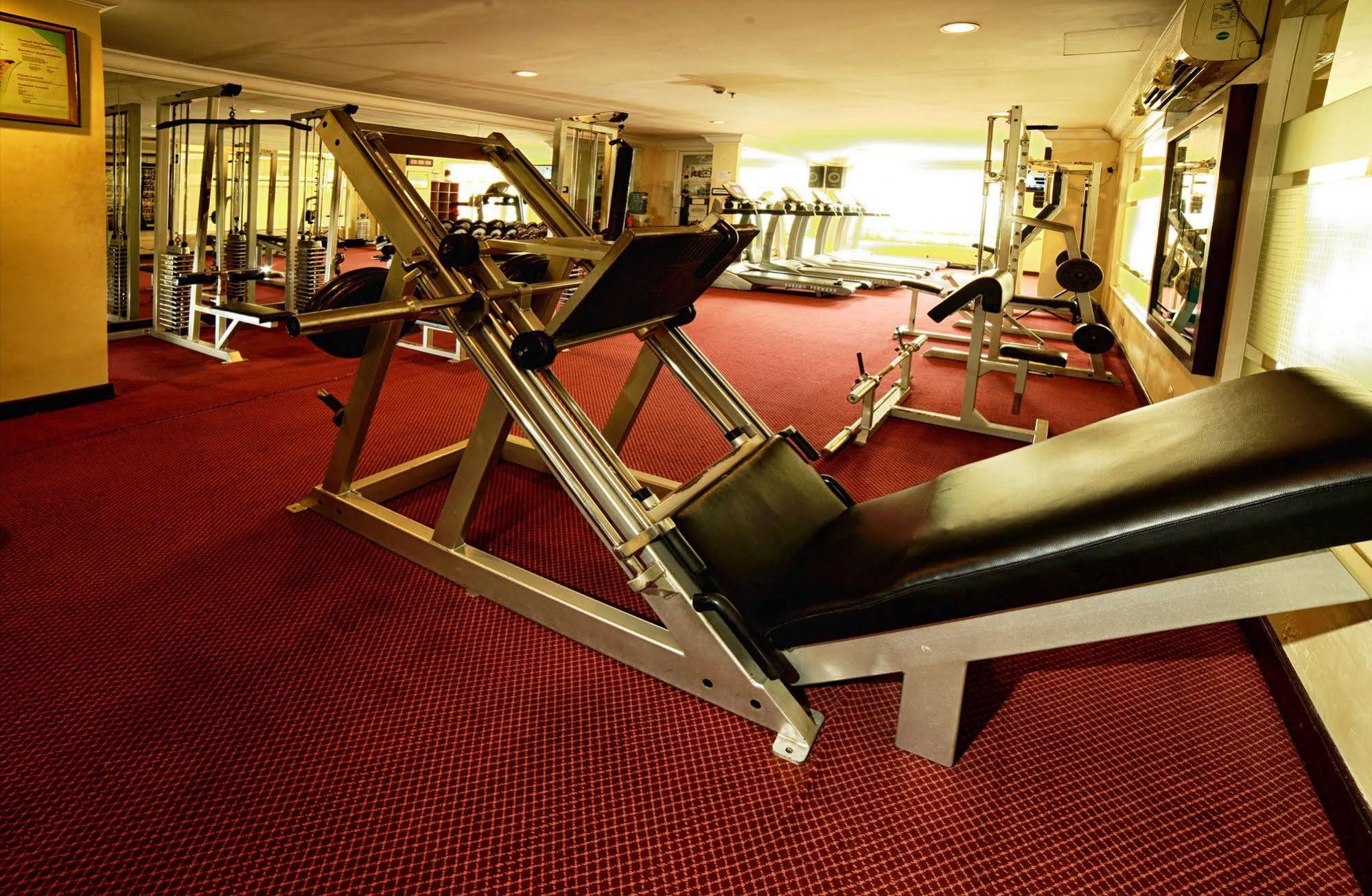 Grand Wahid Hotel Salatiga Extérieur photo